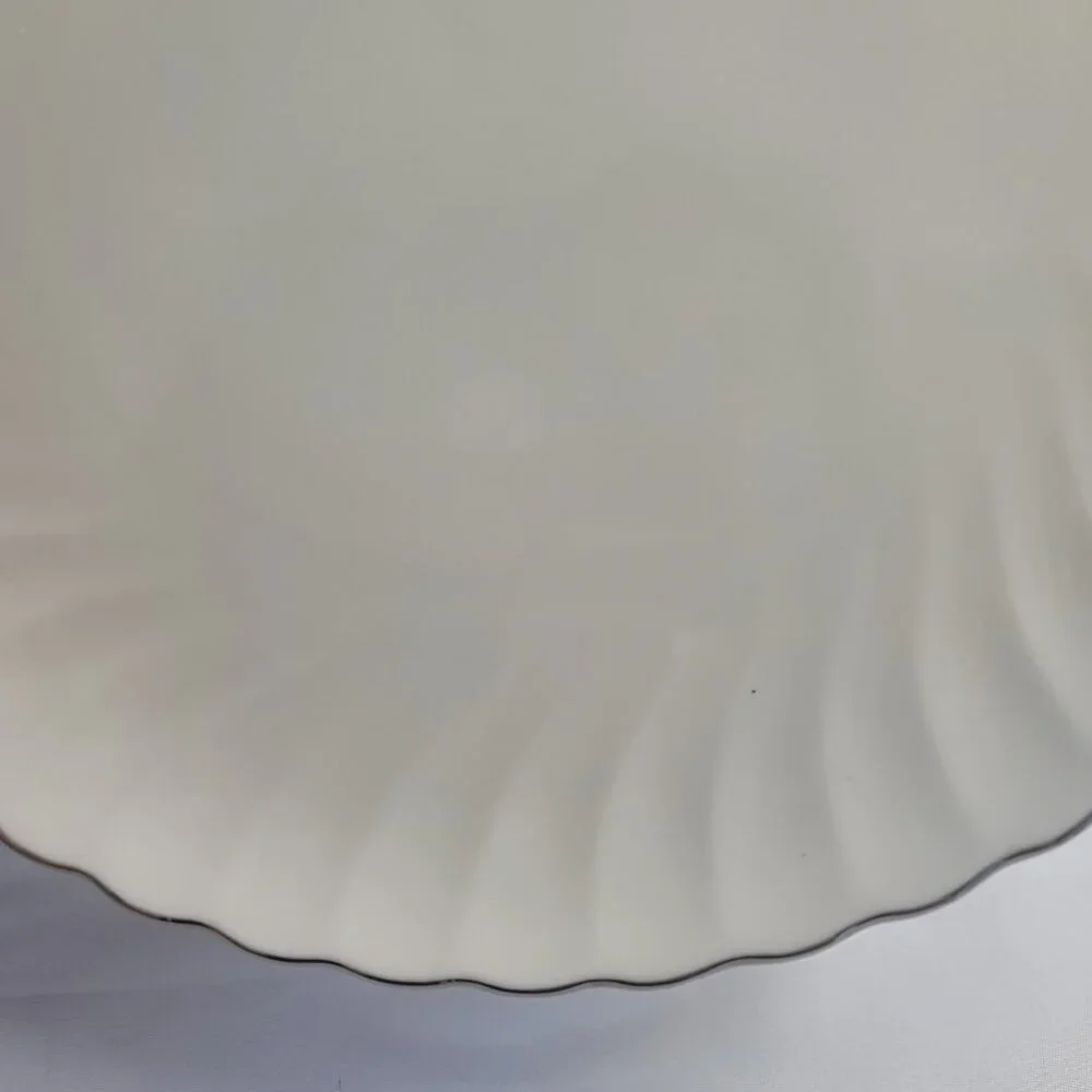 Syracuse China Wedding Ring Dinner Plate White with Platinum Trim Swirled Edge
